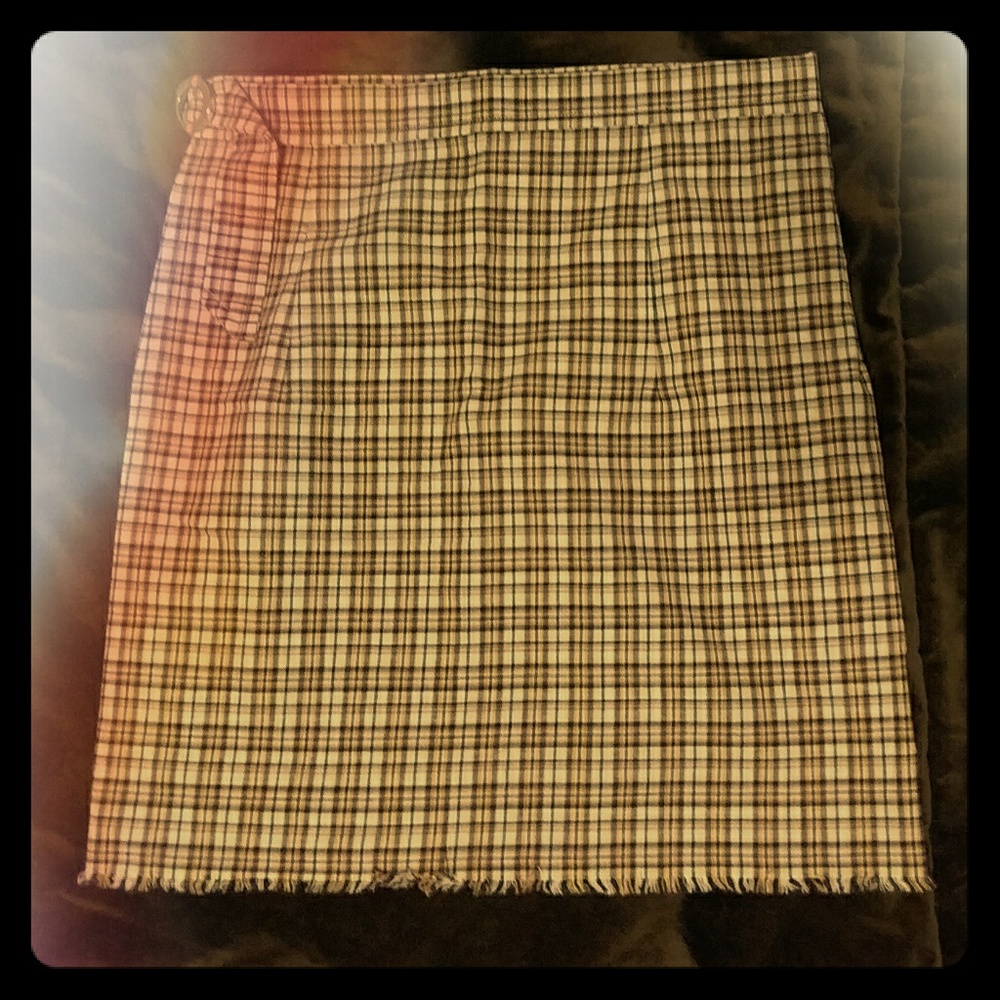 TABULA RISSA. Highwaisted Plaid pencil skirt